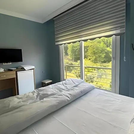 Forest Aparthotel